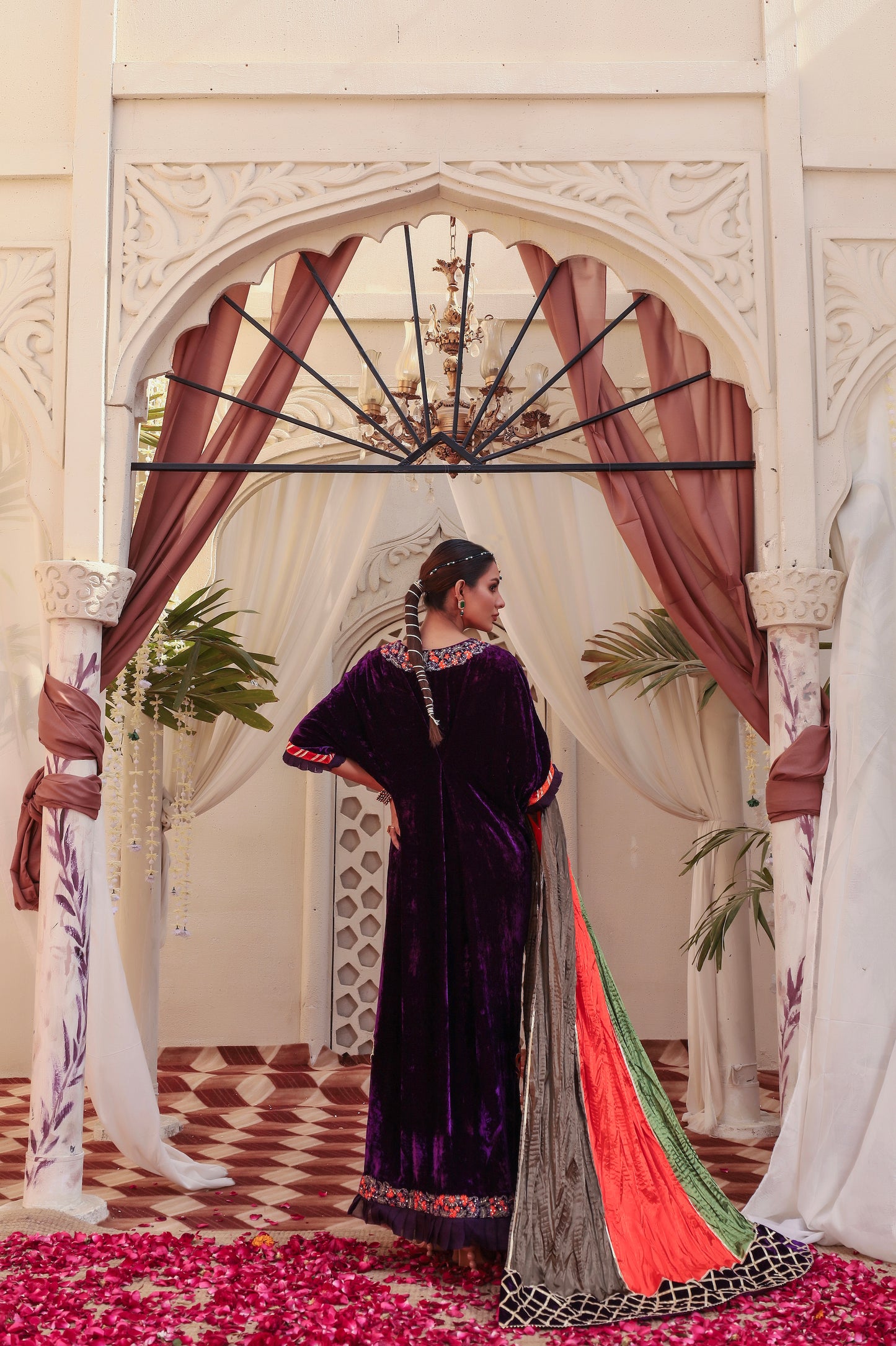 SEEMA KAFTAN, CHURIDAR IN SILK VELVET AND DUPATTA IN SILK