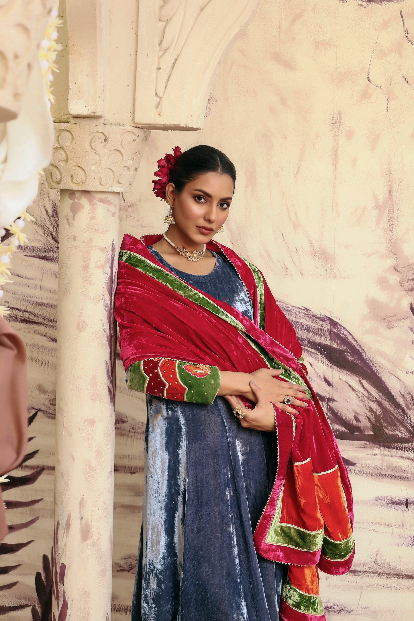 NOUSHEEN PISHWAS AND SHAWL DUPATTA IN SILK VELVET