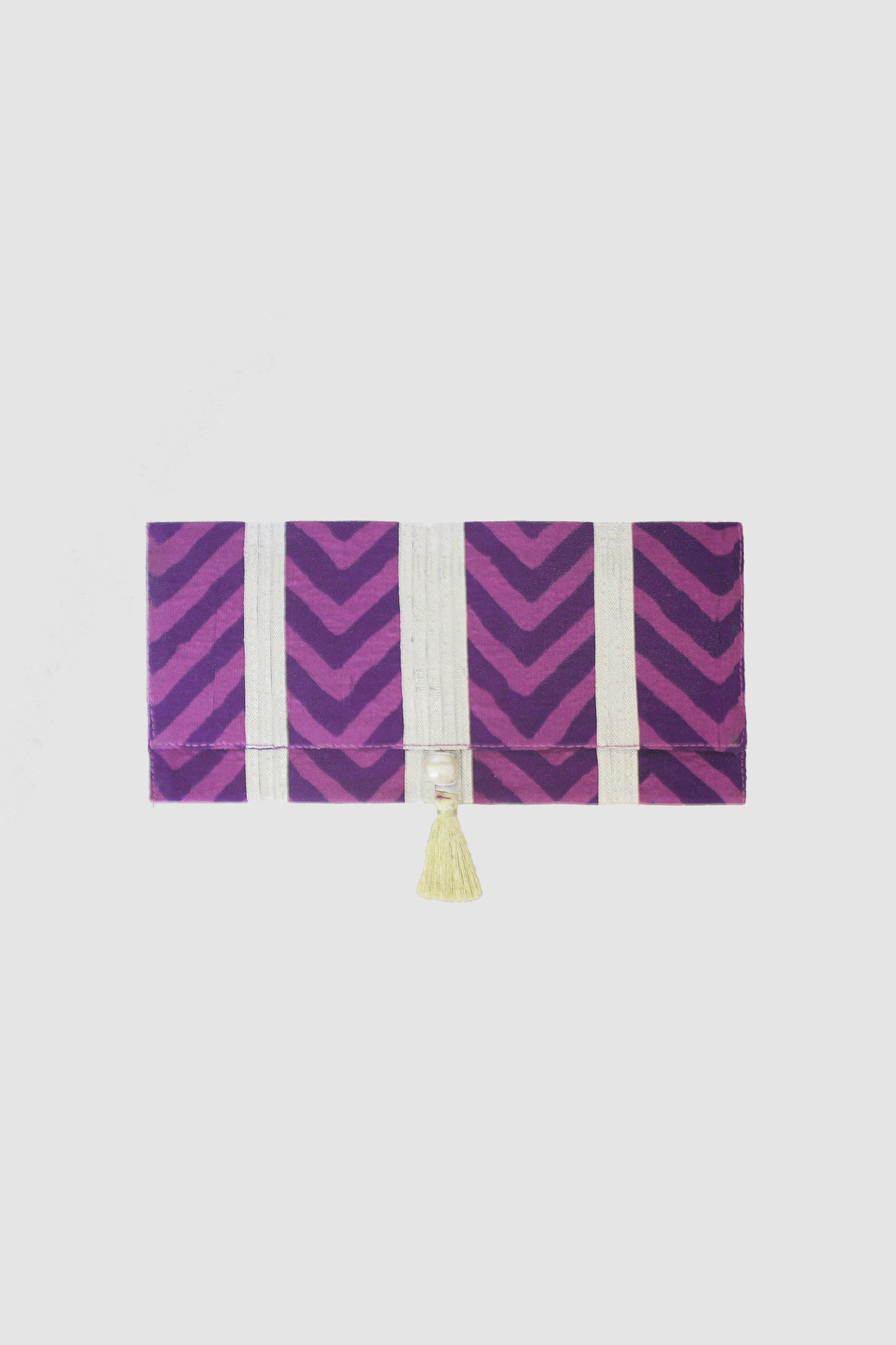 SABIHA CHEVRON COIN PURSE IN RAW SILK