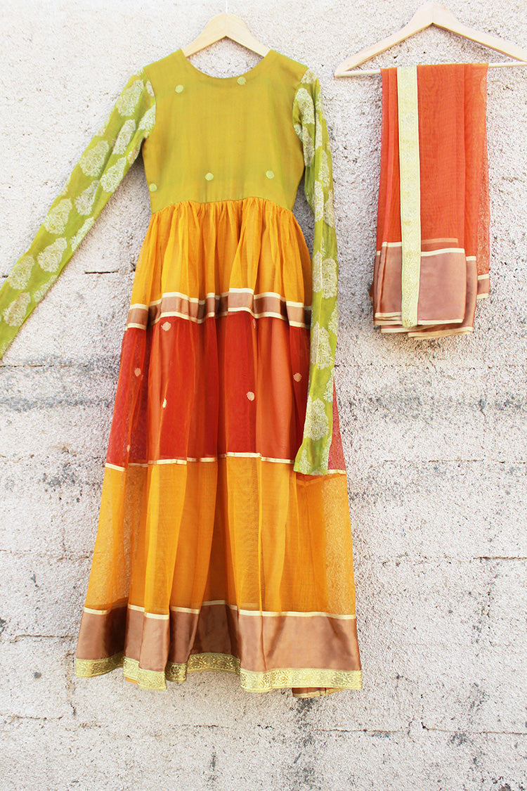 MARIAM CHURIDAR SLEEVED PISHWAS AND DUPATTA IN COTTON NET