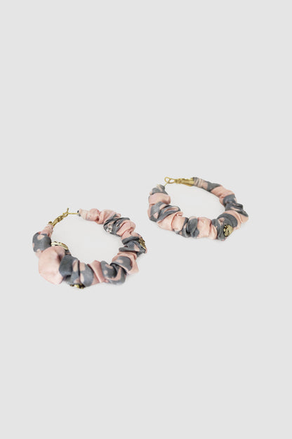 FARHAT PRINT FABRIC HOOP EARRINGS SMALL IN SILK CHARMEUSE