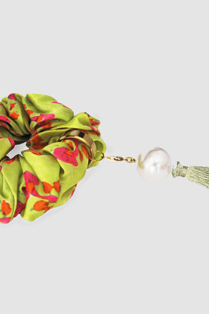 HASHMI FLORAL SCRUNCHIE IN SILK CHARMEUSE