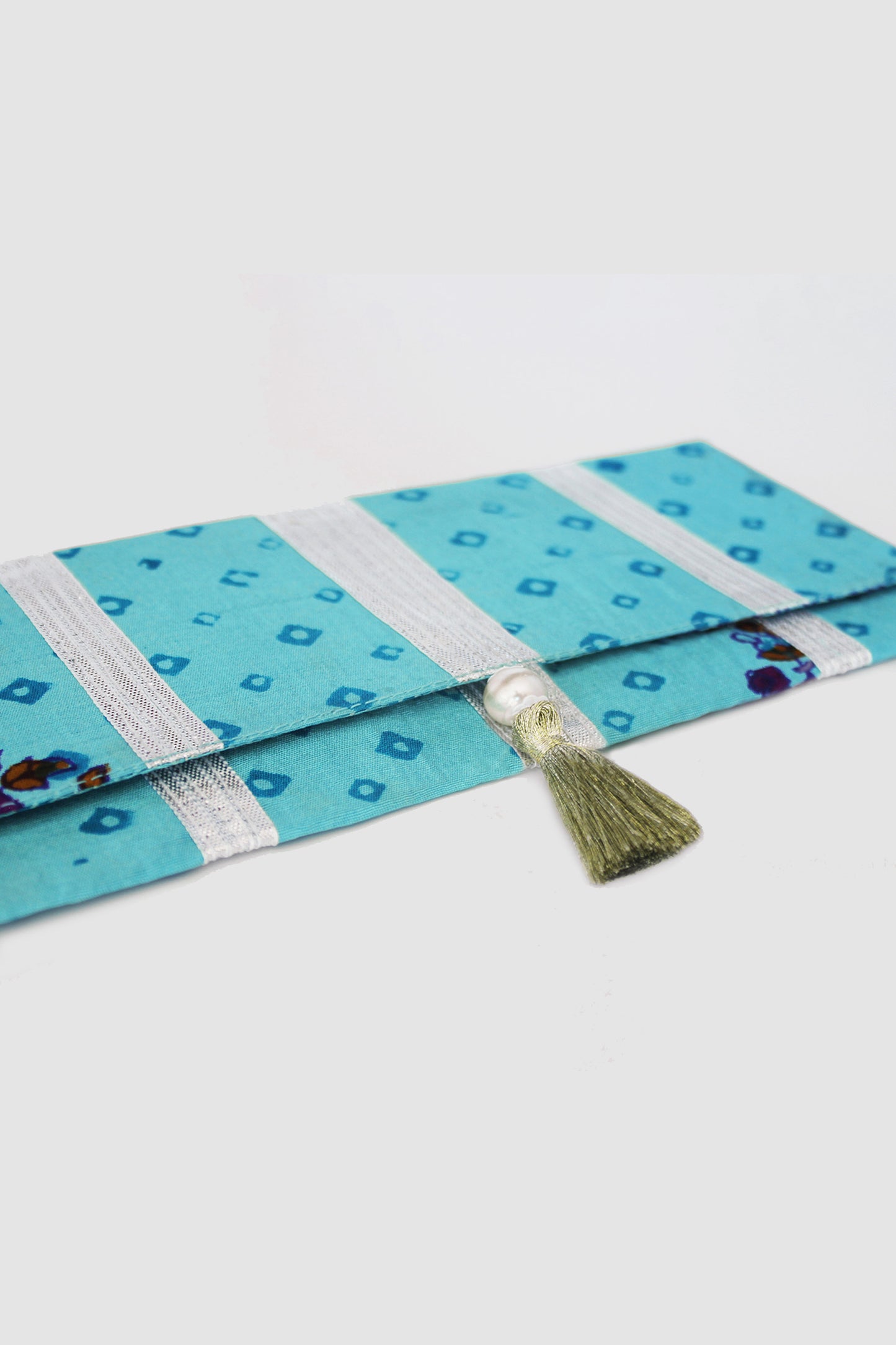 JAMSHEDA CHUNDRI COIN PURSE IN RAW SILK