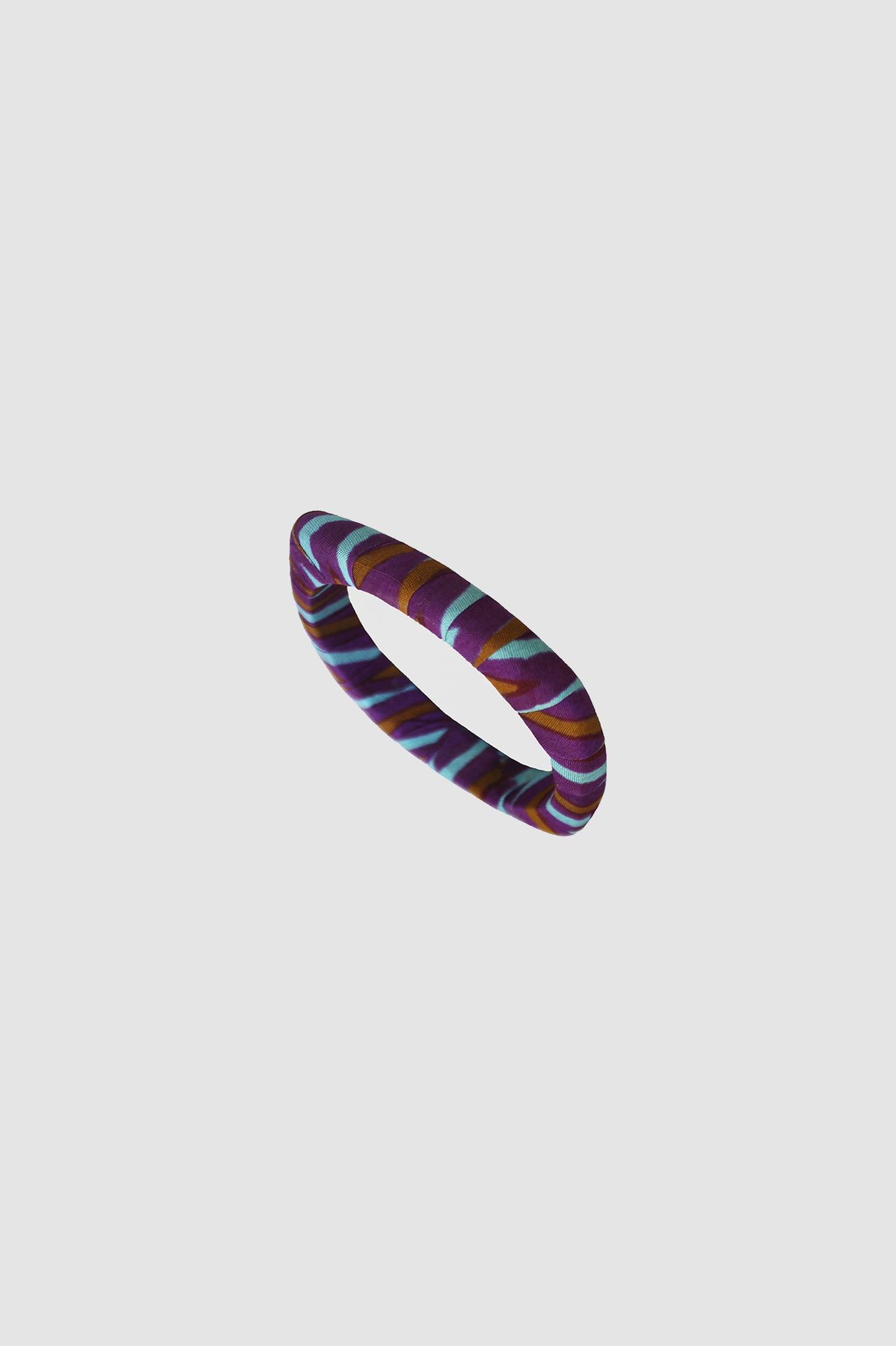 JAMSHEDA SQUARE CHEVRON BANGLE 16MM IN RAW SILK