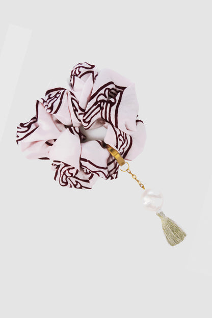 NAJMA STRIPES SCRUNCHIE IN SILK CHARMEUSE