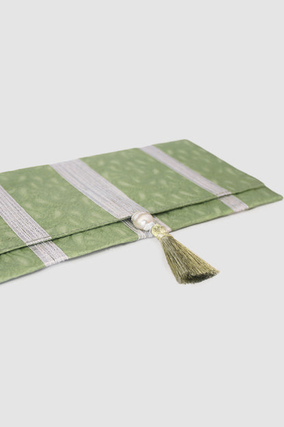 SARAH COIN PURSE IN SILK SELF JAMAWAR