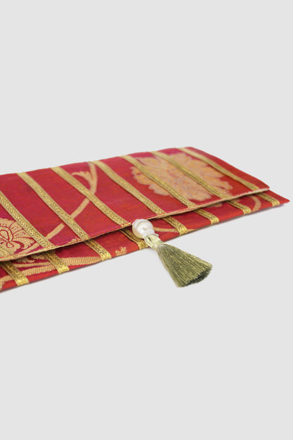 YUMNA COIN PURSE IN KATAN SILK