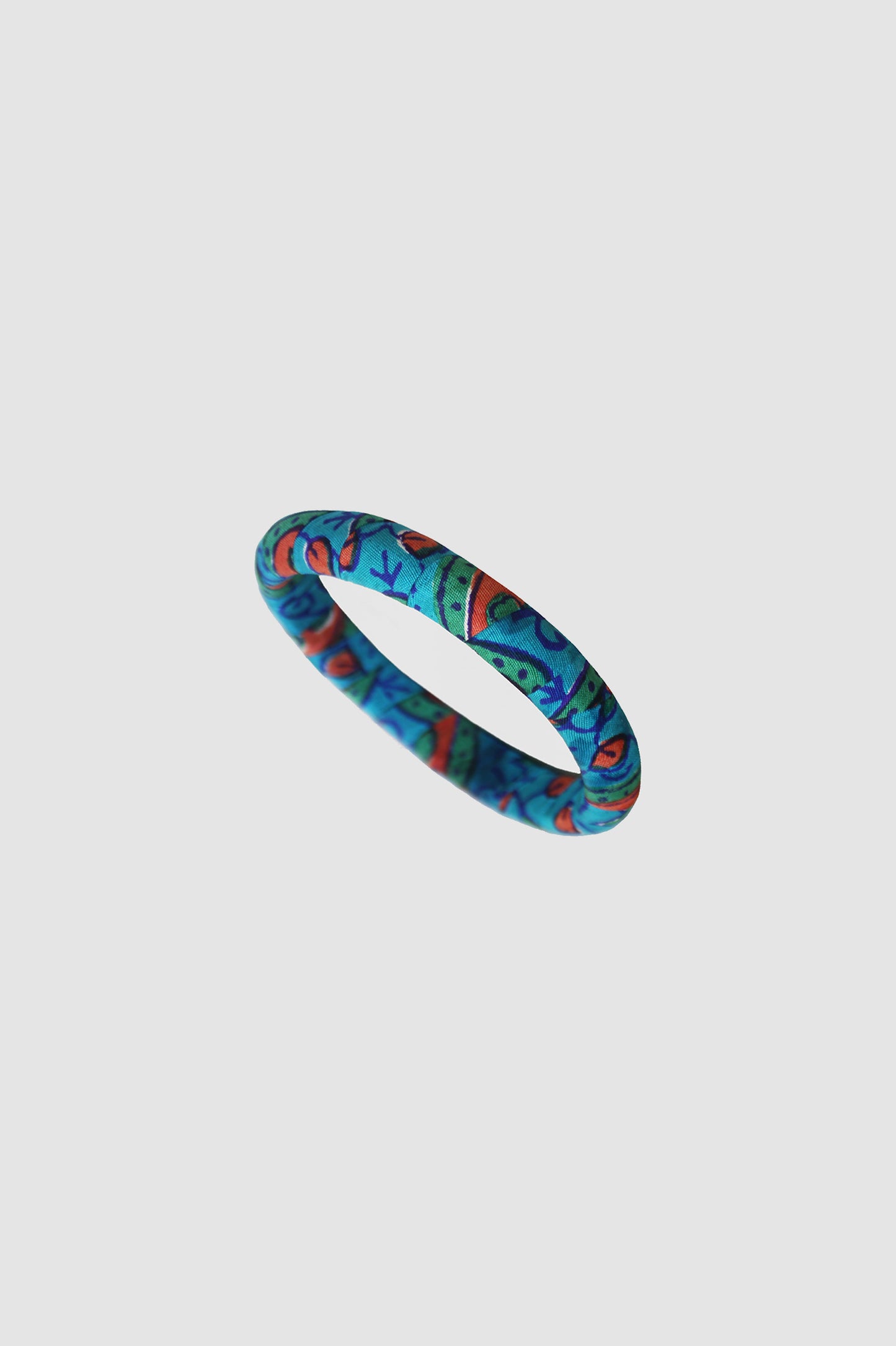 ZEENAT CURVED AJRAK BANGLE 16MM IN RAW SILK