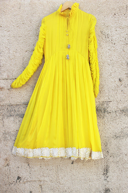 SARAH PISHWAS AND CHURIDAR IN SILK CHIFFON
